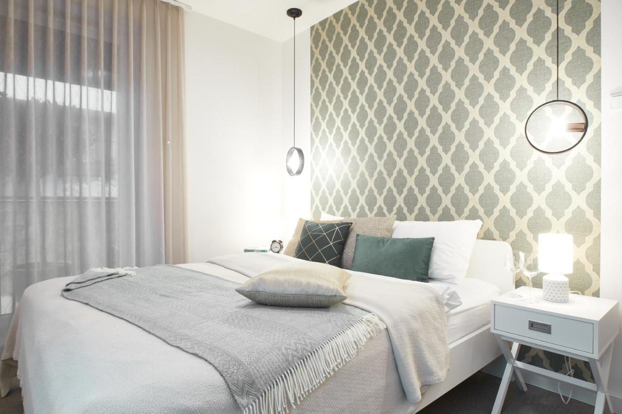Cleopatra Apartment Wroclaw Bagian luar foto